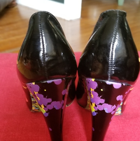 Ed Hardy heels - Picture 3 of 4